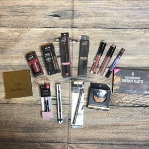 Women’s Makeup Bundle